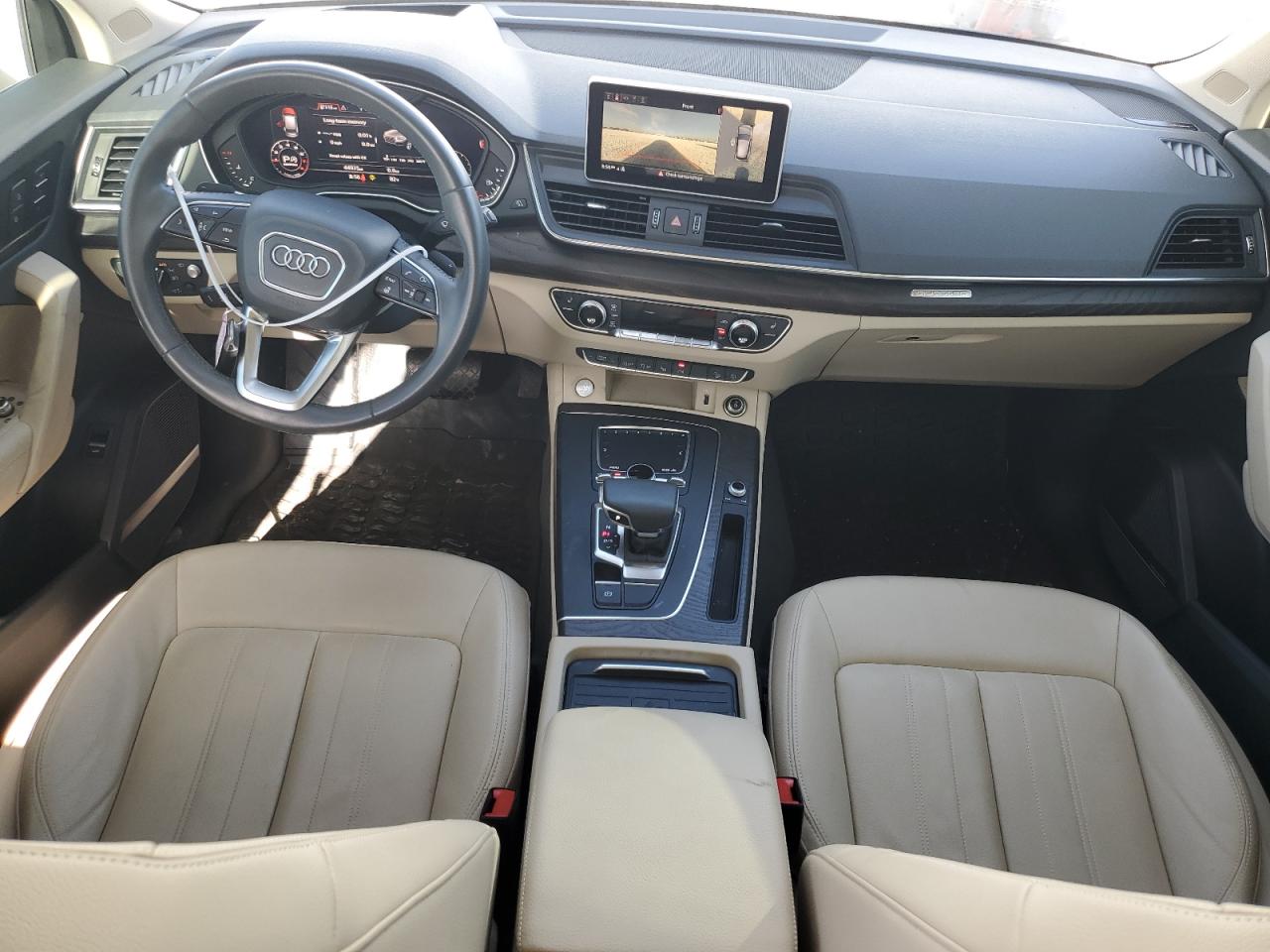 WA1CNAFY1K2130999 2019 Audi Q5 Prestige