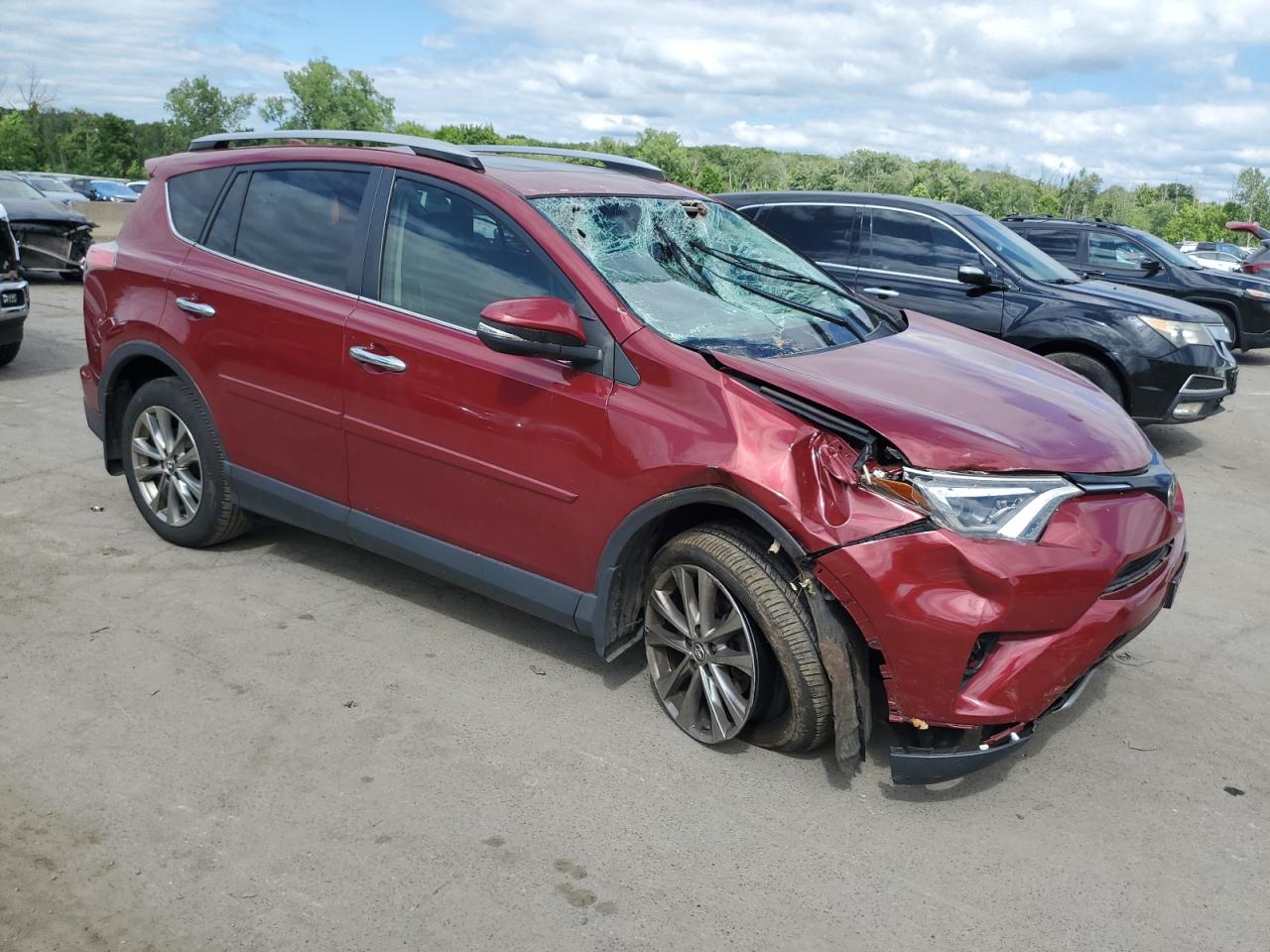 2018 Toyota Rav4 Limited vin: JTMDFREV9JD236052