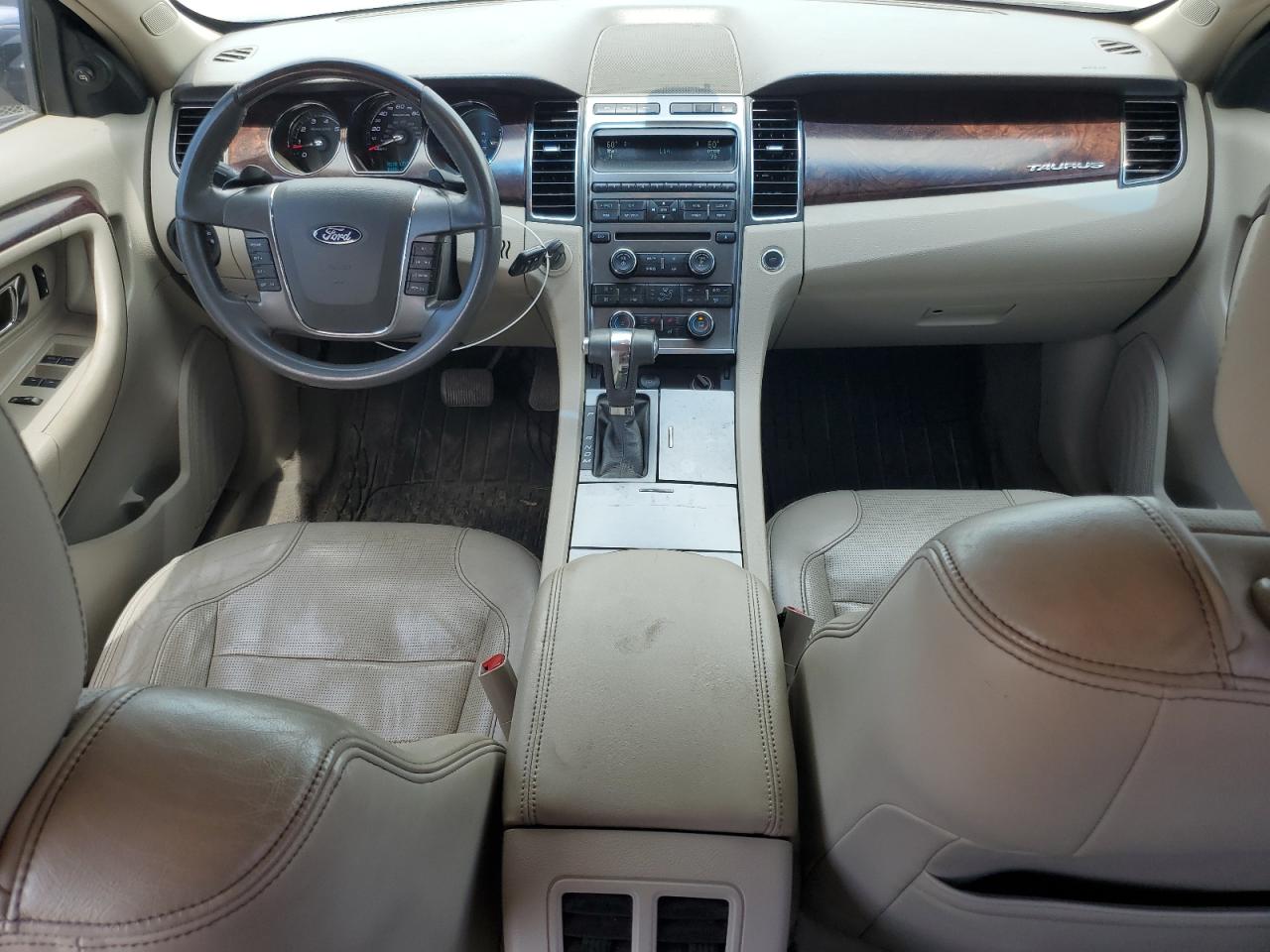 1FAHP2FWXAG166059 2010 Ford Taurus Limited