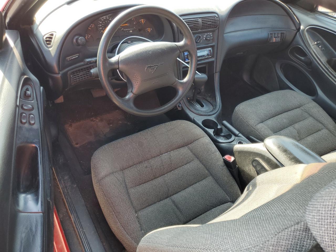 1FAFP4044WF101392 1998 Ford Mustang