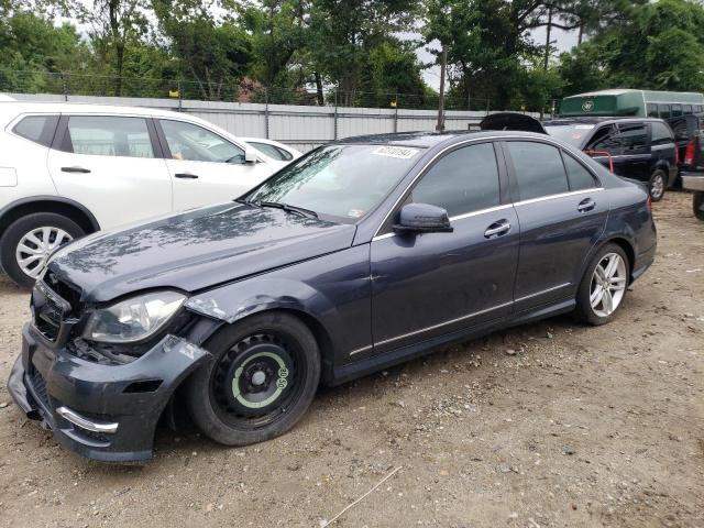 VIN WDDGF8ABXDA841809 2013 Mercedes-Benz C-Class, 3... no.1