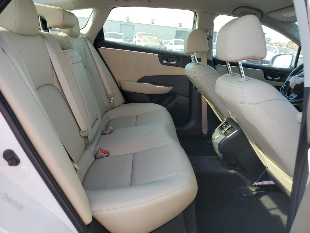 JHMZC5F33JC024224 2018 Honda Clarity Touring