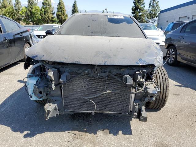 VIN 4T1B11HK3KU824826 2019 Toyota Camry, L no.5