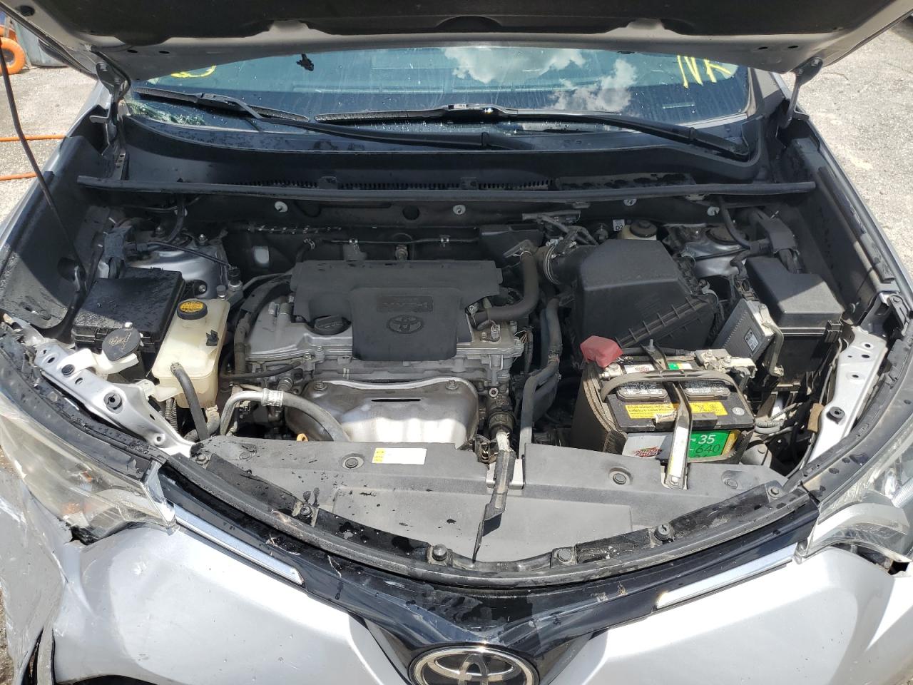 2T3WFREV2HW399003 2017 Toyota Rav4 Xle