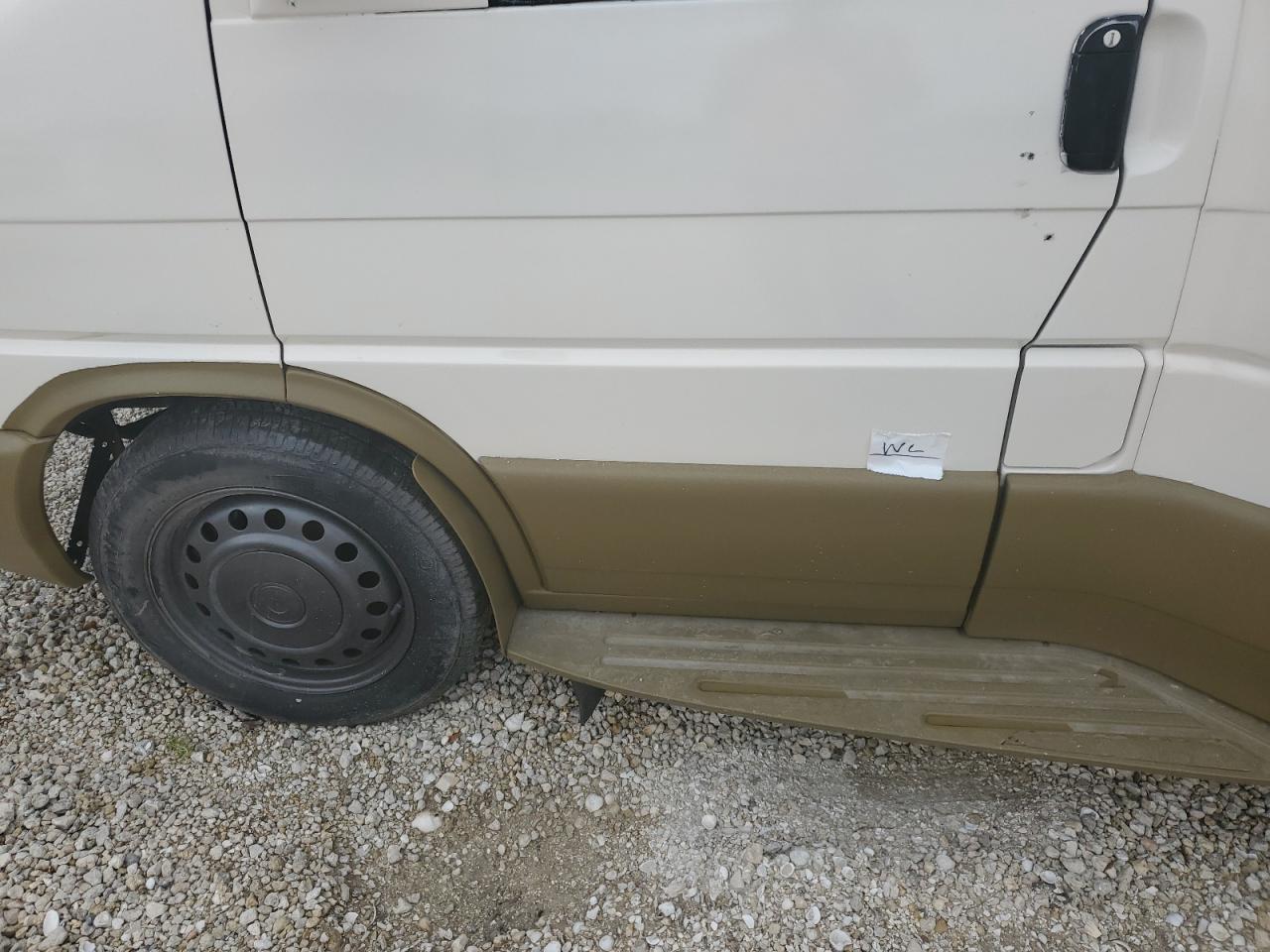 WV3AB47082H085313 2002 Volkswagen Eurovan