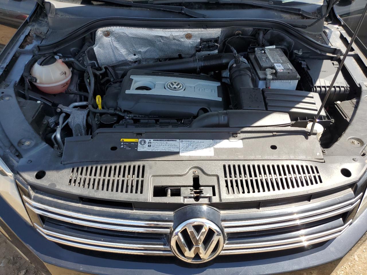 WVGAV7AXXGW554370 2016 Volkswagen Tiguan S