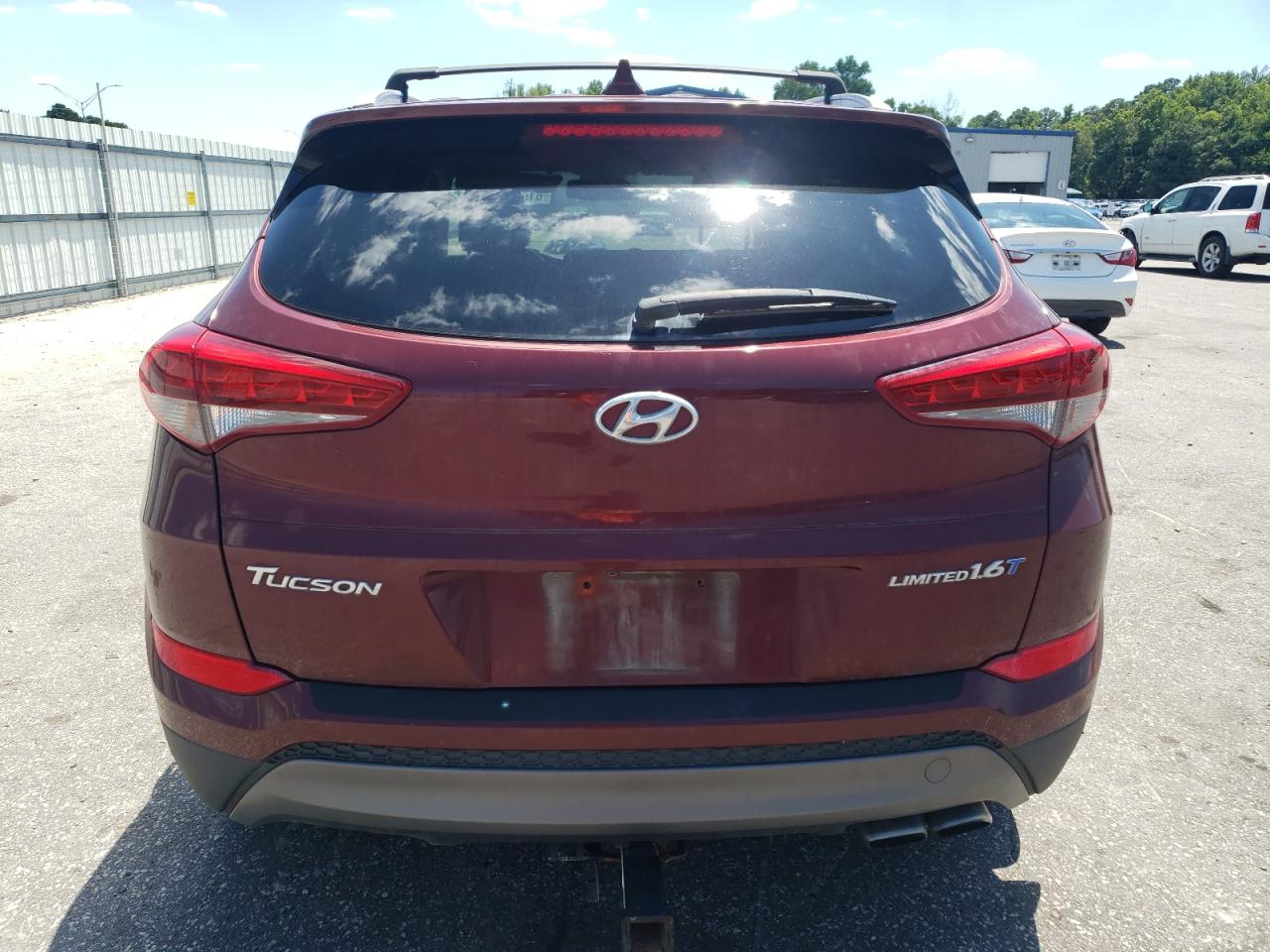 2016 Hyundai Tucson Limited vin: KM8J33A25GU250216