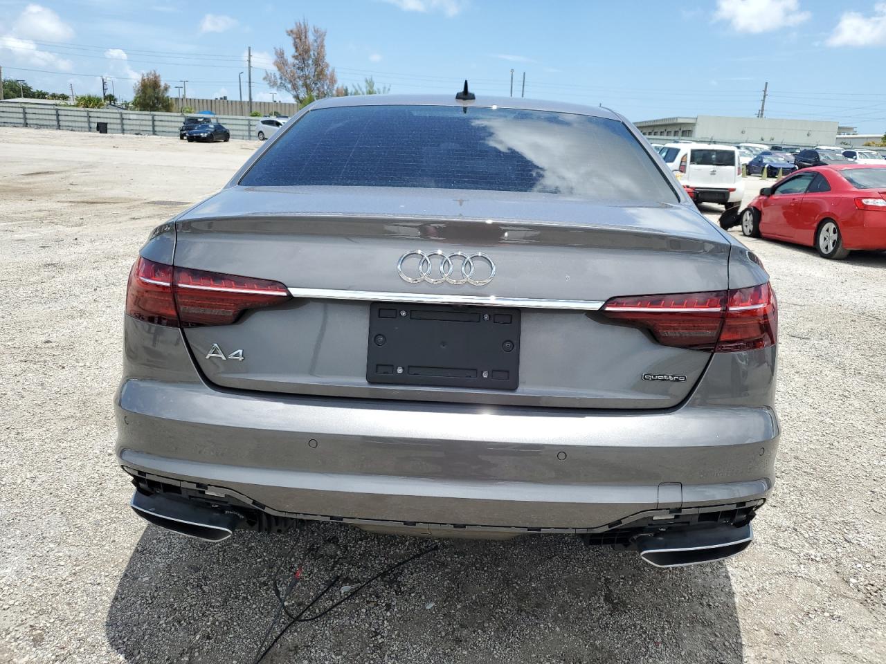 WAUABAF49NA006697 2022 Audi A4 Premium 40