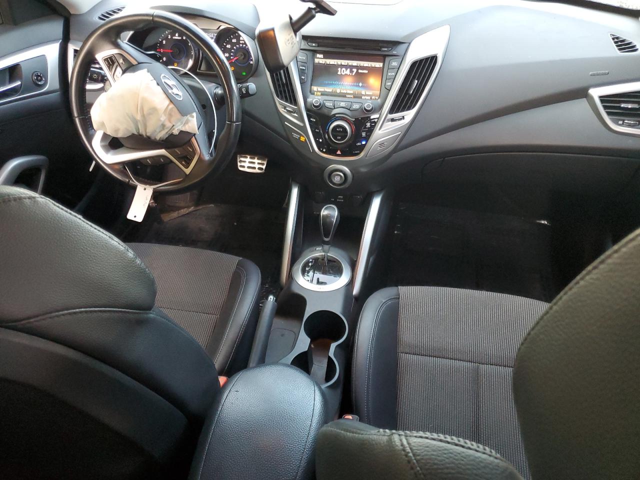 KMHTC6AD4FU244756 2015 Hyundai Veloster