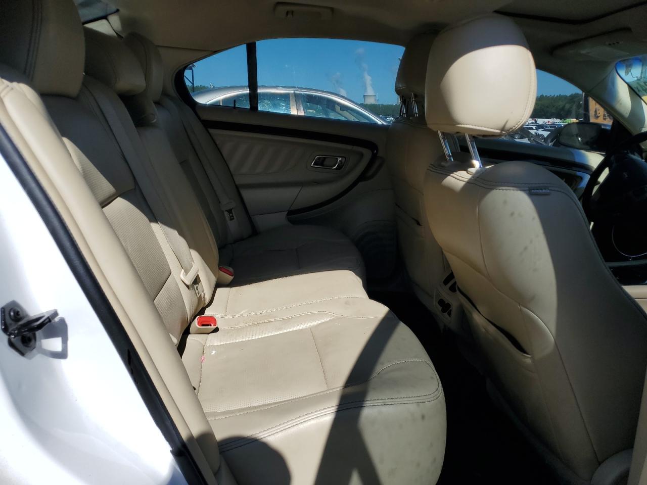 1FAHP2F83EG164452 2014 Ford Taurus Limited