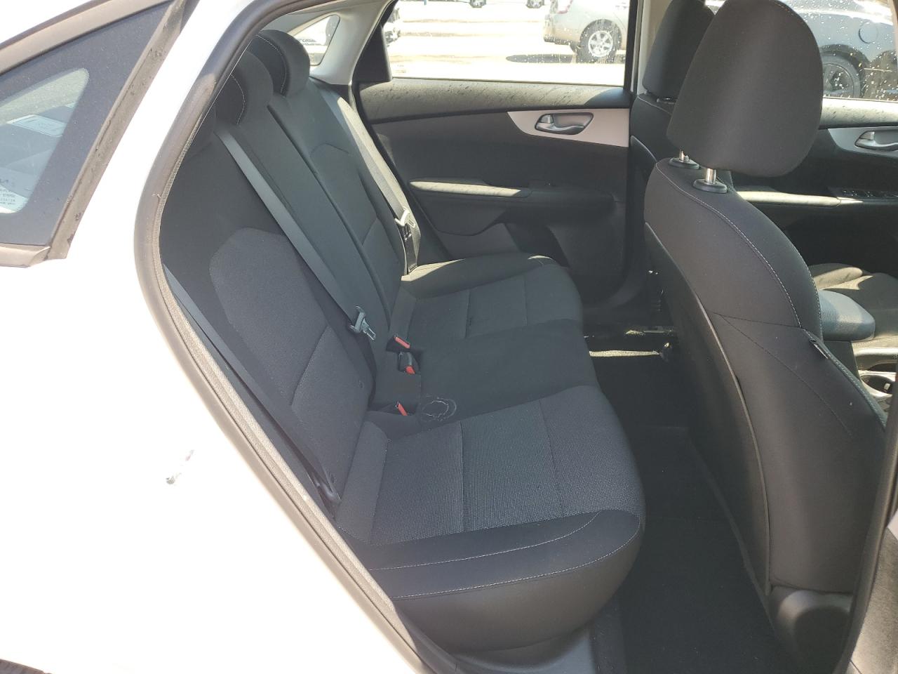 3KPF24AD5NE476370 2022 Kia Forte Fe