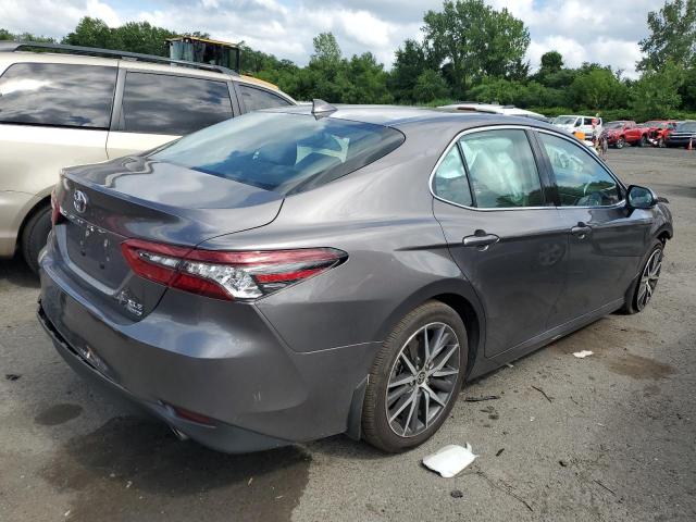 VIN 4T1F11BK9PU097936 2023 Toyota Camry, Xle no.3