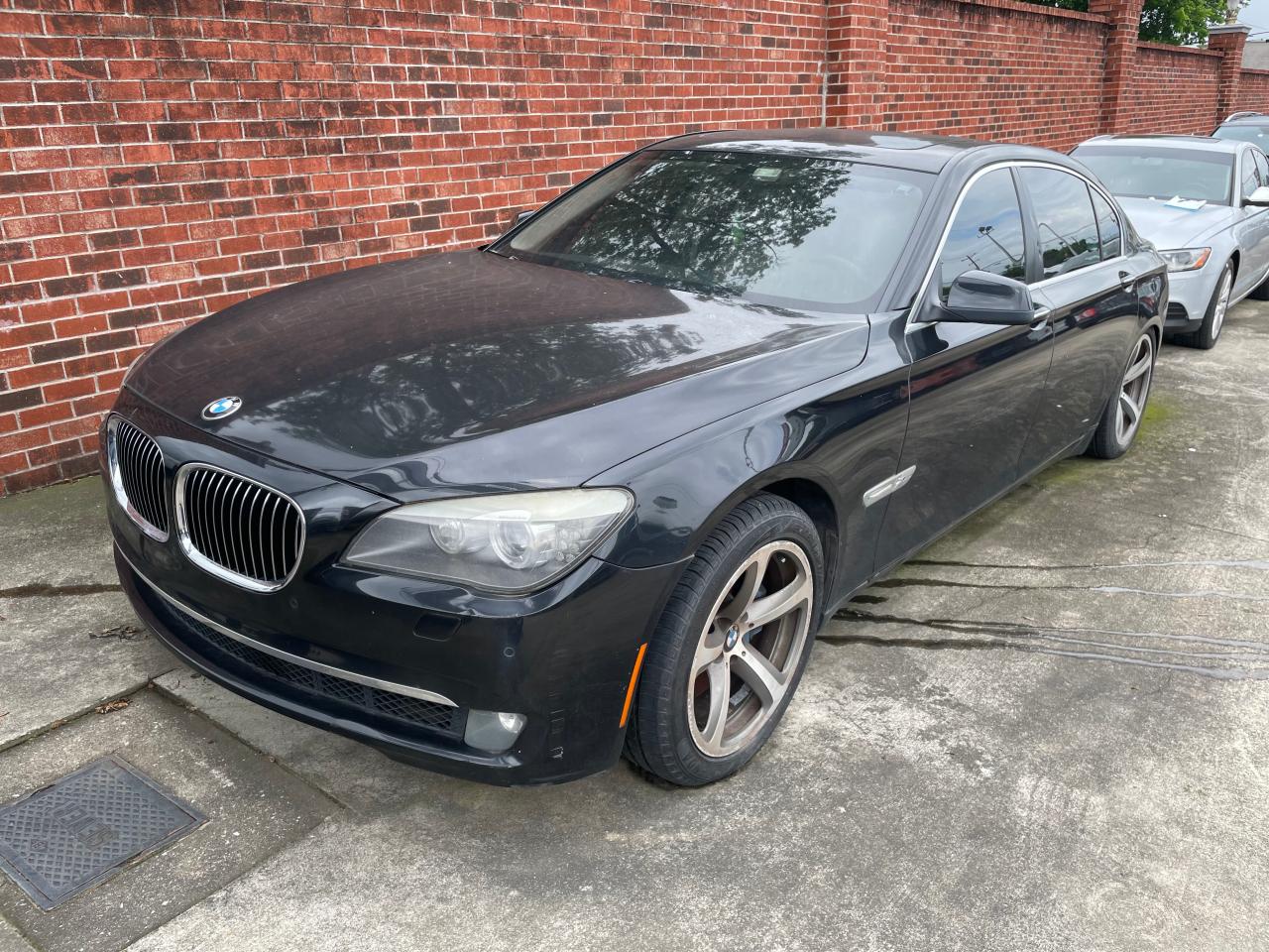 2012 BMW 750 Lxi vin: WBAKC8C58CC435970