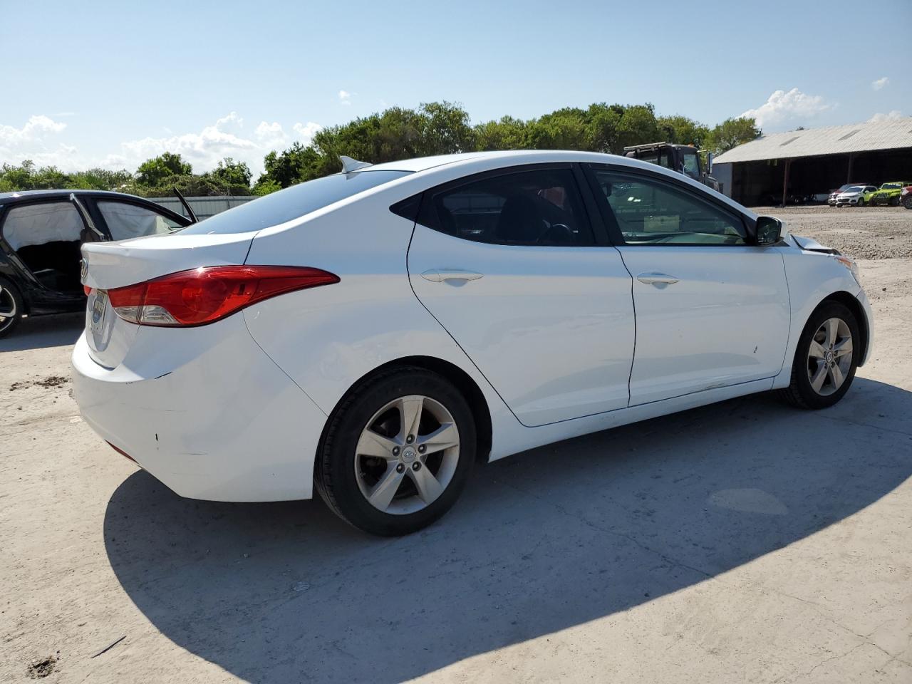 2013 Hyundai Elantra Gls vin: 5NPDH4AE3DH156196