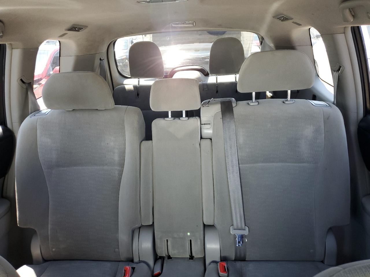 5TDBK3EH4CS112465 2012 Toyota Highlander Base