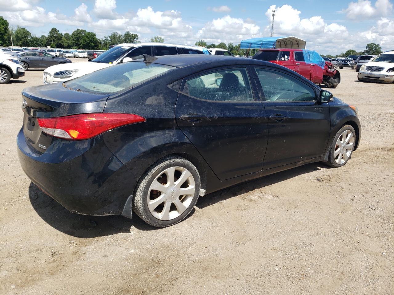 5NPDH4AE8DH372335 2013 Hyundai Elantra Gls