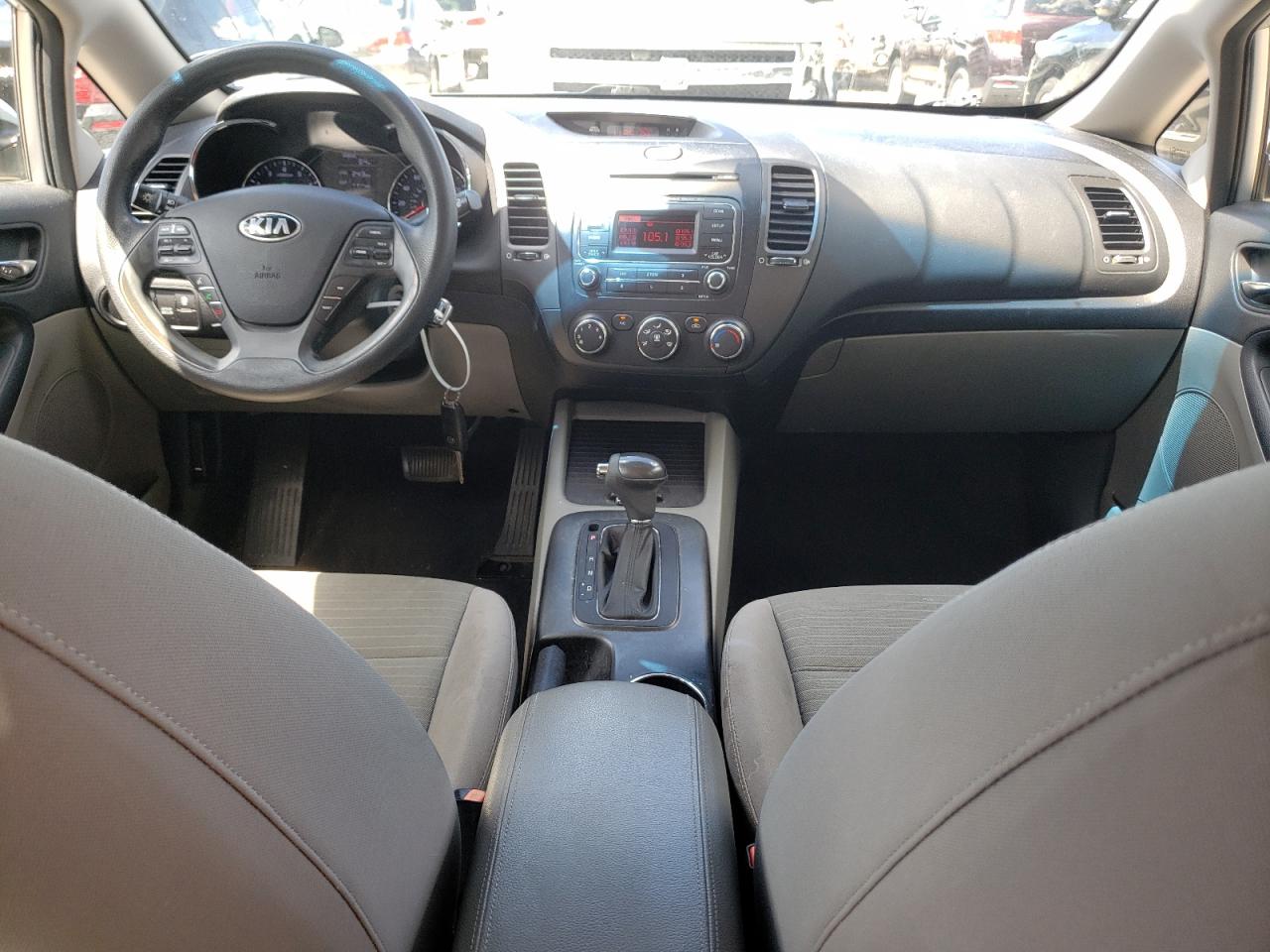 KNAFX4A63F5256013 2015 Kia Forte Lx