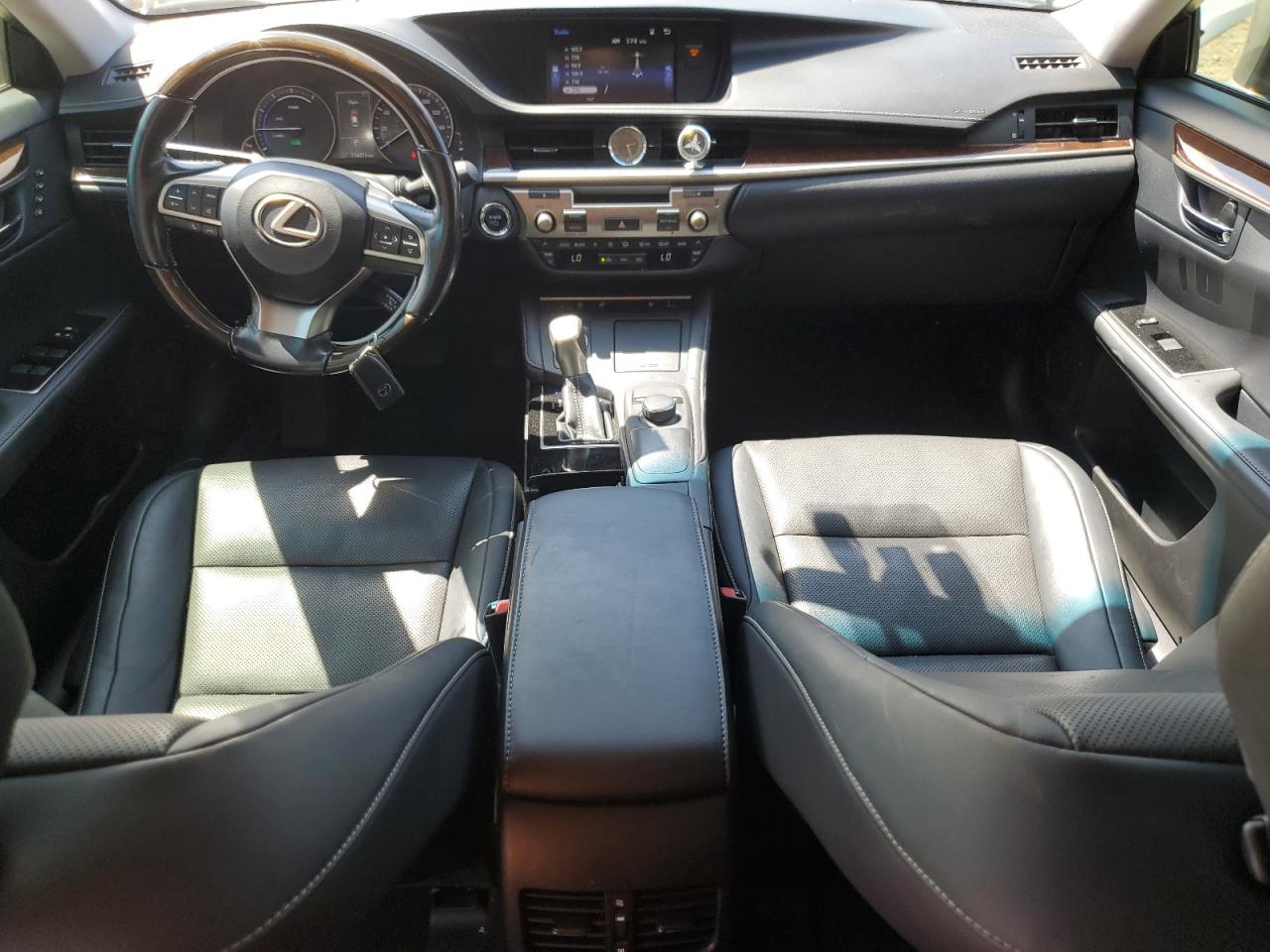 JTHBW1GG5G2105551 2016 Lexus Es 300H