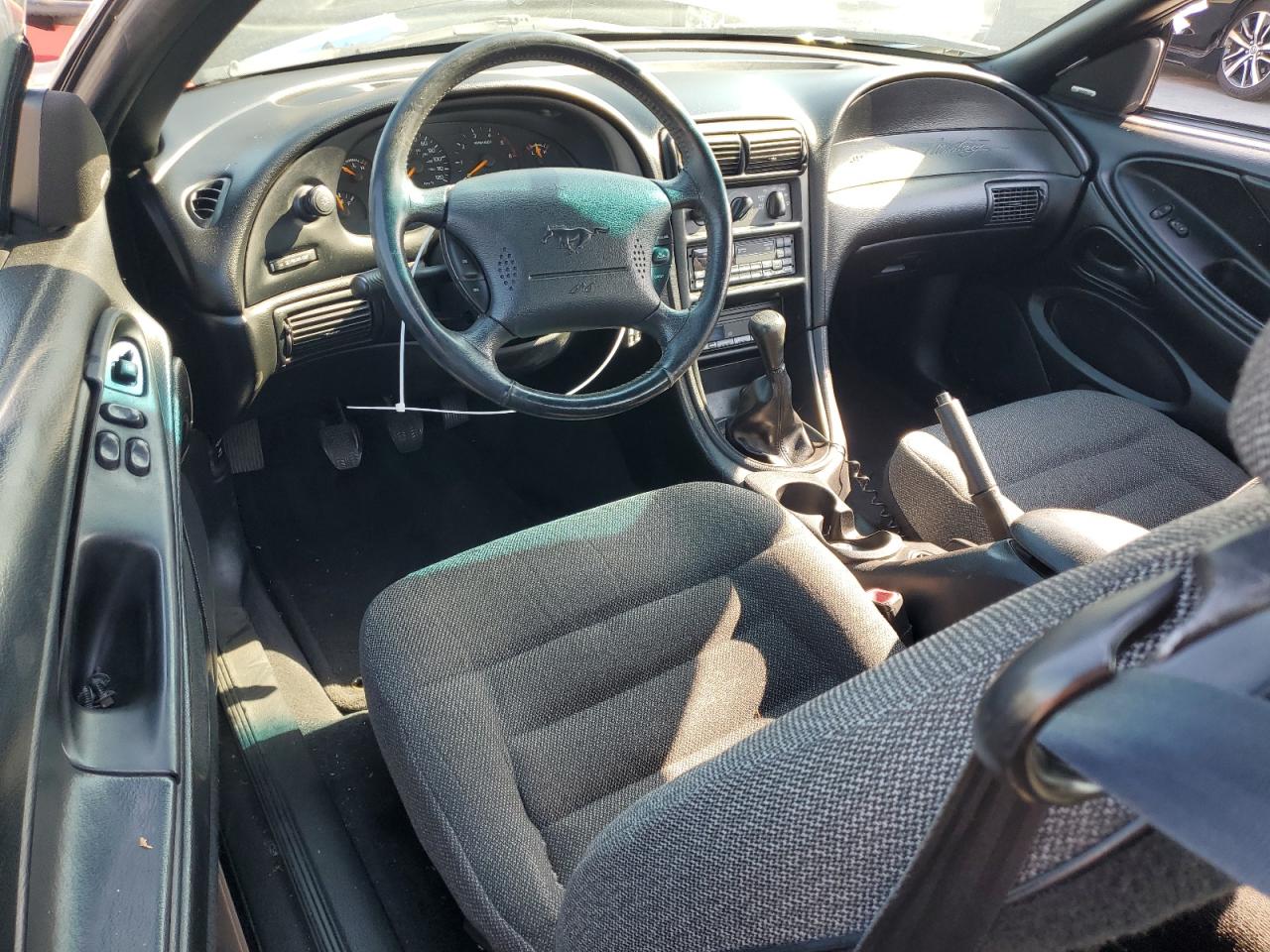 1FAFP404XWF242791 1998 Ford Mustang