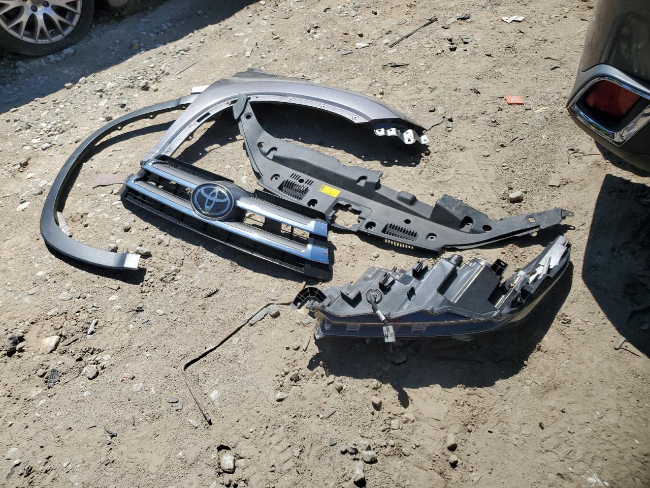 5TDYZRFH5JS236507 2018 Toyota Highlander Limited