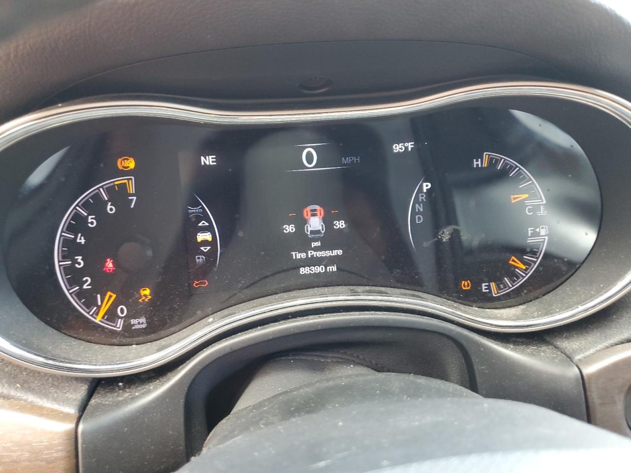 1C4RJFAG6HC777697 2017 Jeep Grand Cherokee Laredo