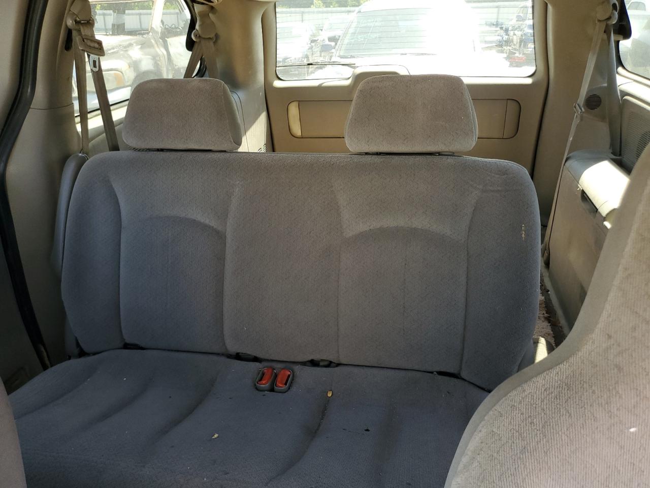 2B4GP44392R699737 2002 Dodge Grand Caravan Sport