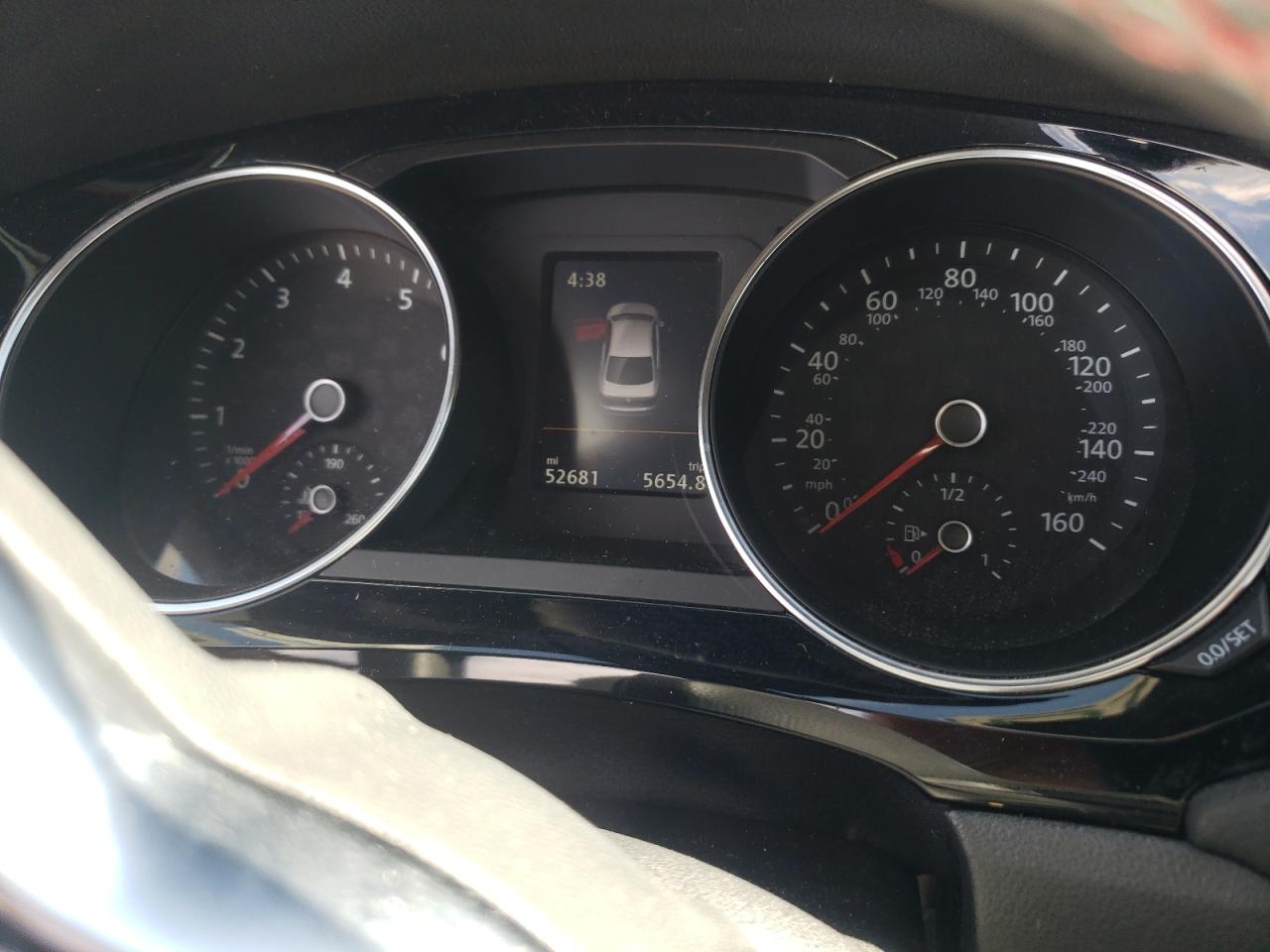 3VW4T7AJ4HM310716 2017 Volkswagen Jetta Gli