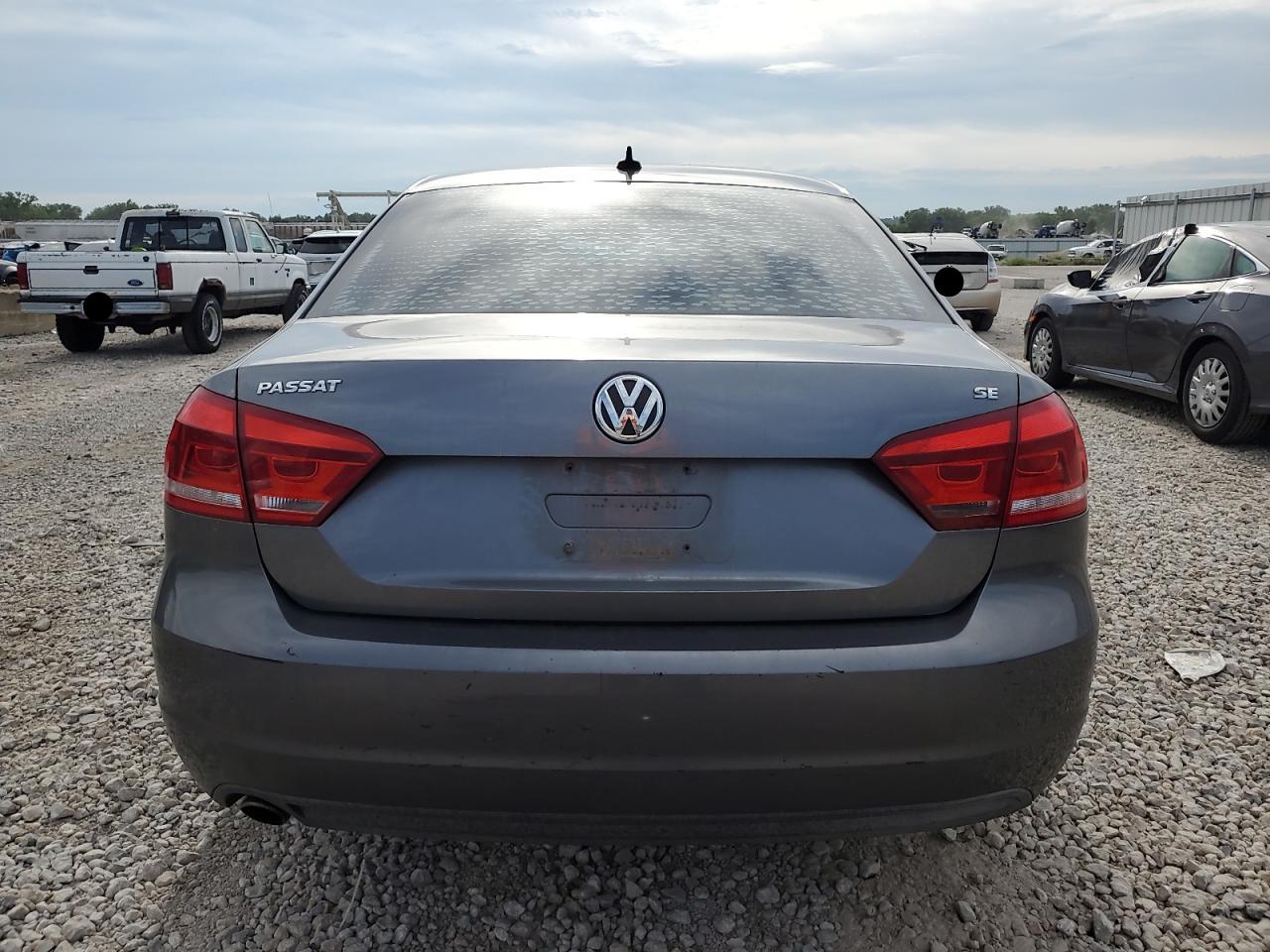 2012 Volkswagen Passat Se vin: 1VWBP7A32CC093190