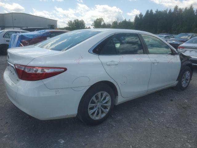 VIN 4T1BF1FK3FU987146 2015 Toyota Camry, LE no.3