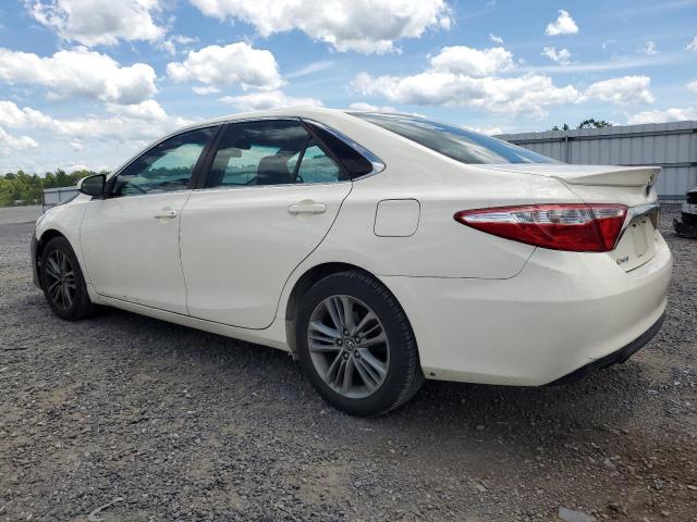 VIN 4T1BF1FK7FU040451 2015 Toyota Camry, LE no.2