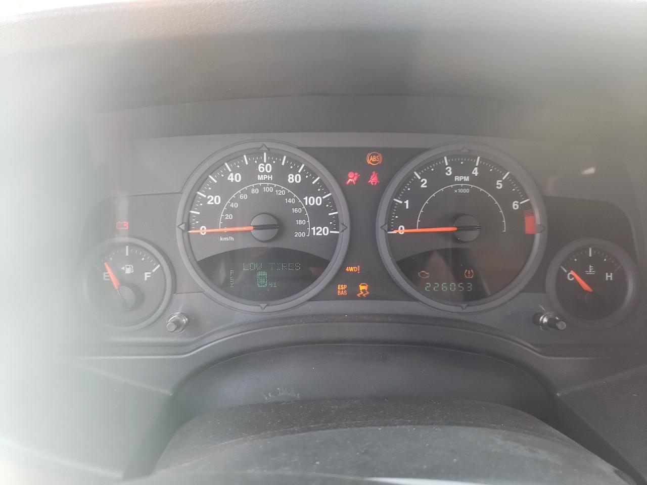 1J8FF47W38D749558 2008 Jeep Compass Sport