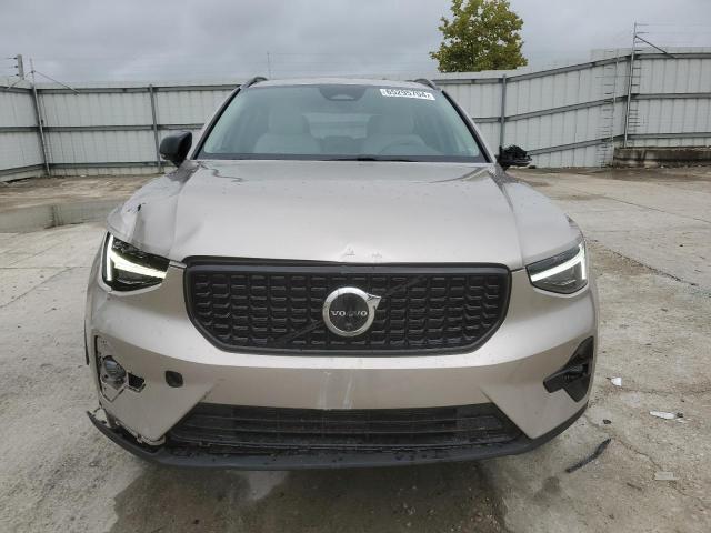 2024 VOLVO XC40 ULTIM YV4L12UM1R2281761