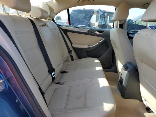 2016 VOLKSWAGEN JETTA SE - 3VWD67AJ0GM353388