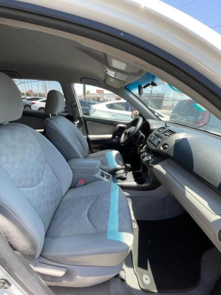 2012 Toyota Rav4 vin: 2T3BF4DV1CW194302