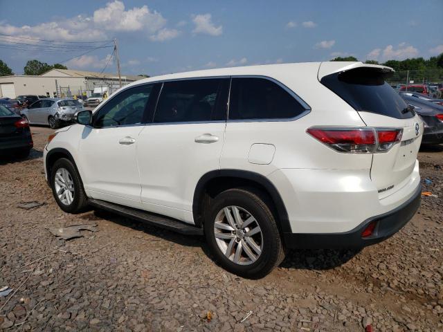 VIN 5TDZARFH9FS010506 2015 Toyota Highlander, LE no.2