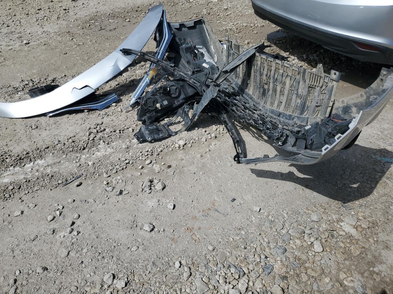 1G1ZD5ST2KF199884 2019 Chevrolet Malibu Lt