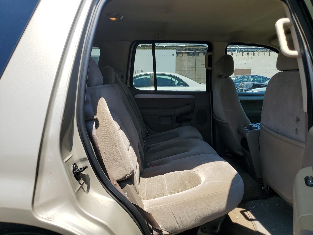 1FMZU73E94ZB35616 2004 Ford Explorer Xlt