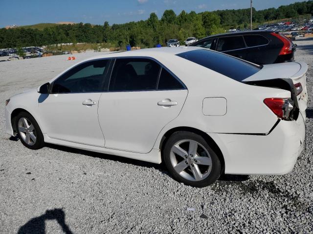 VIN 4T1BF1FK2EU763591 2014 Toyota Camry, L no.2