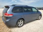 TOYOTA SIENNA LE photo