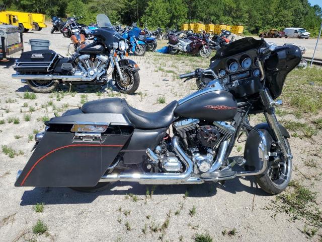 HARLEY-DAVIDSON FLHX STREE 2013 black  gas 1HD1KBM11DB682599 photo #1