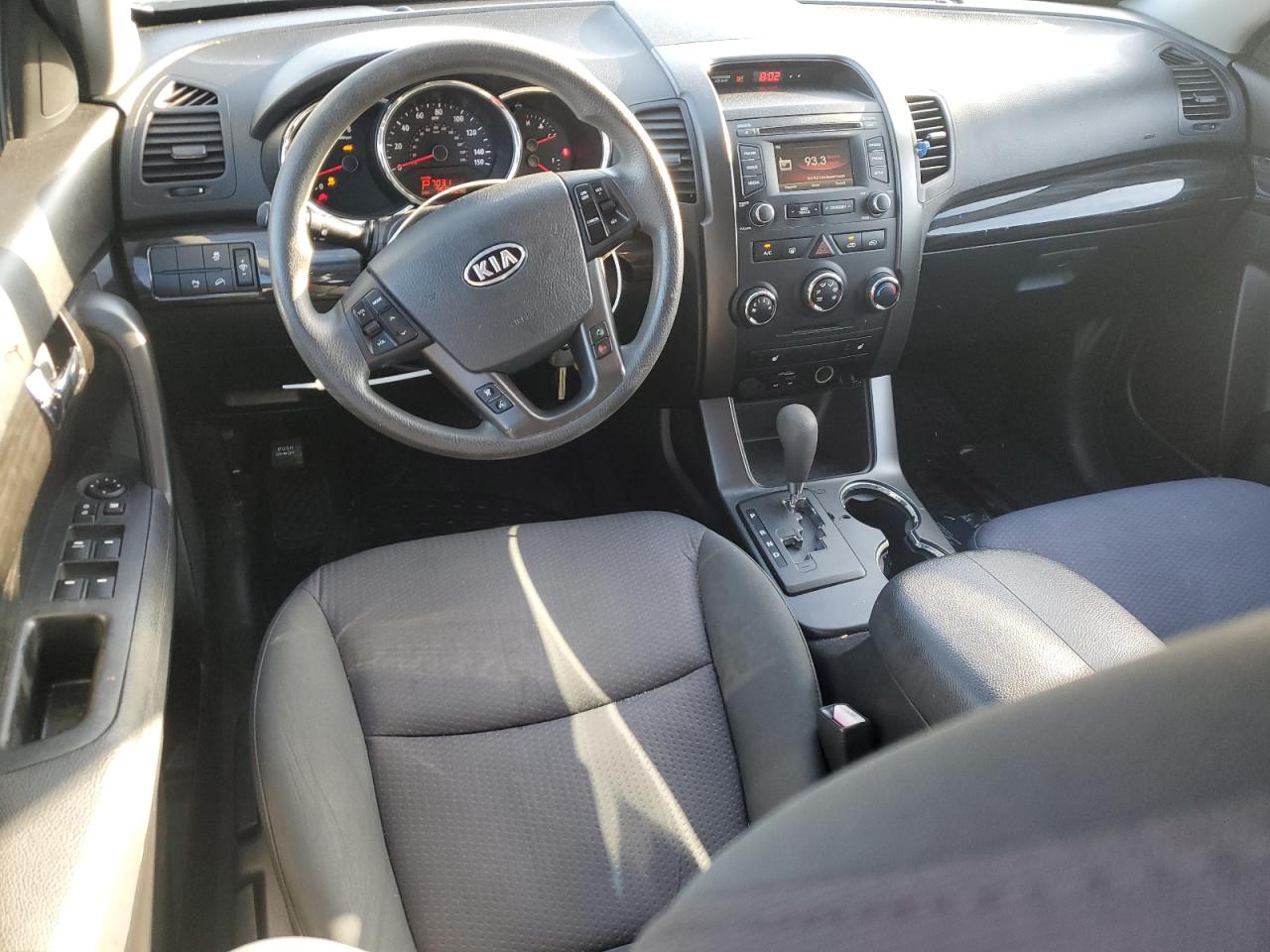 5XYKT3A68DG394318 2013 Kia Sorento Lx