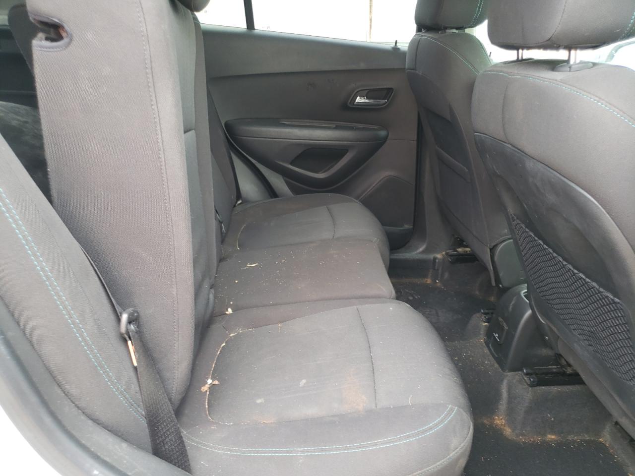 KL7CJLSB4FB177364 2015 Chevrolet Trax 1Lt