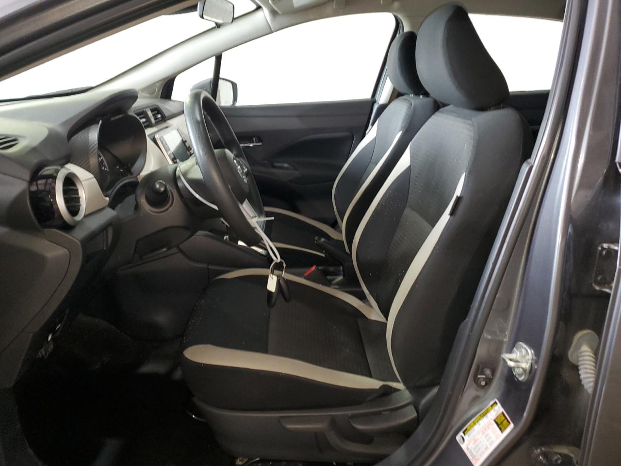 3N1CN8EV3ML861685 NISSAN VERSA 2021