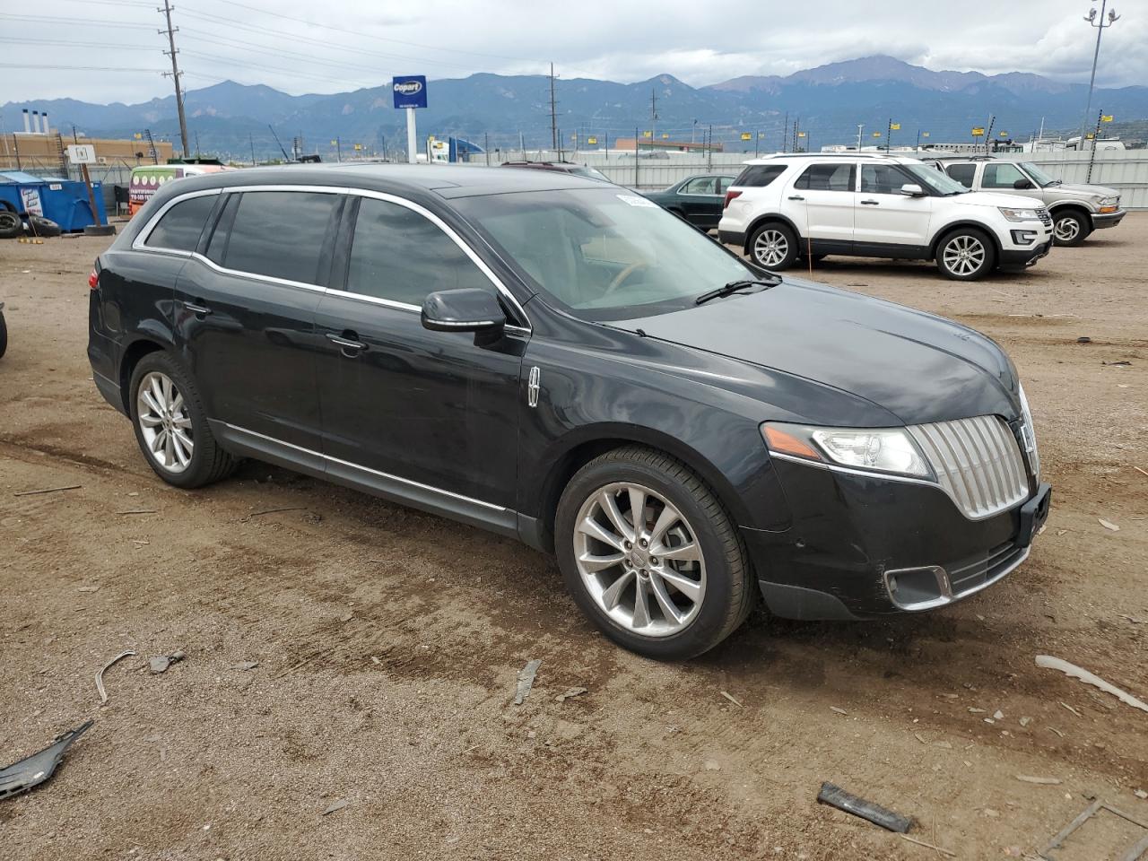 2LMHJ5AT9ABJ14374 2010 Lincoln Mkt