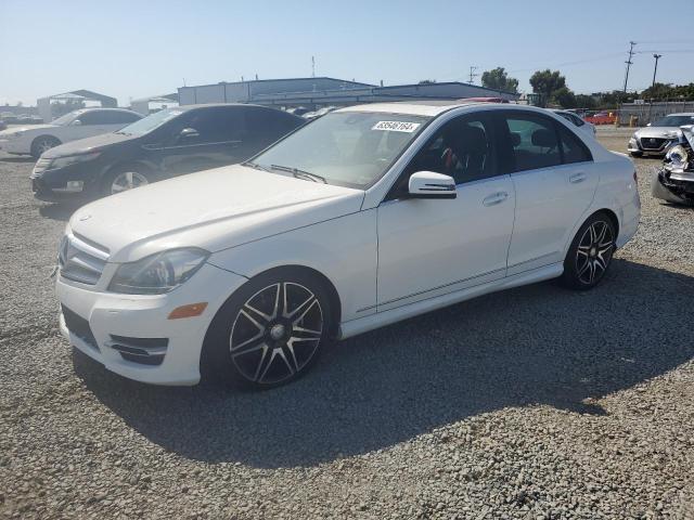 VIN WDDGF4HB9DA811120 2013 Mercedes-Benz C-Class, 250 no.1