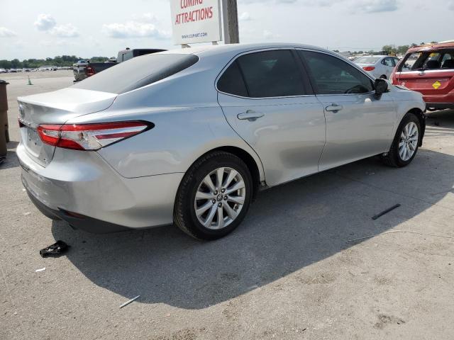 VIN 4T1B11HKXJU542195 2018 Toyota Camry, L no.3