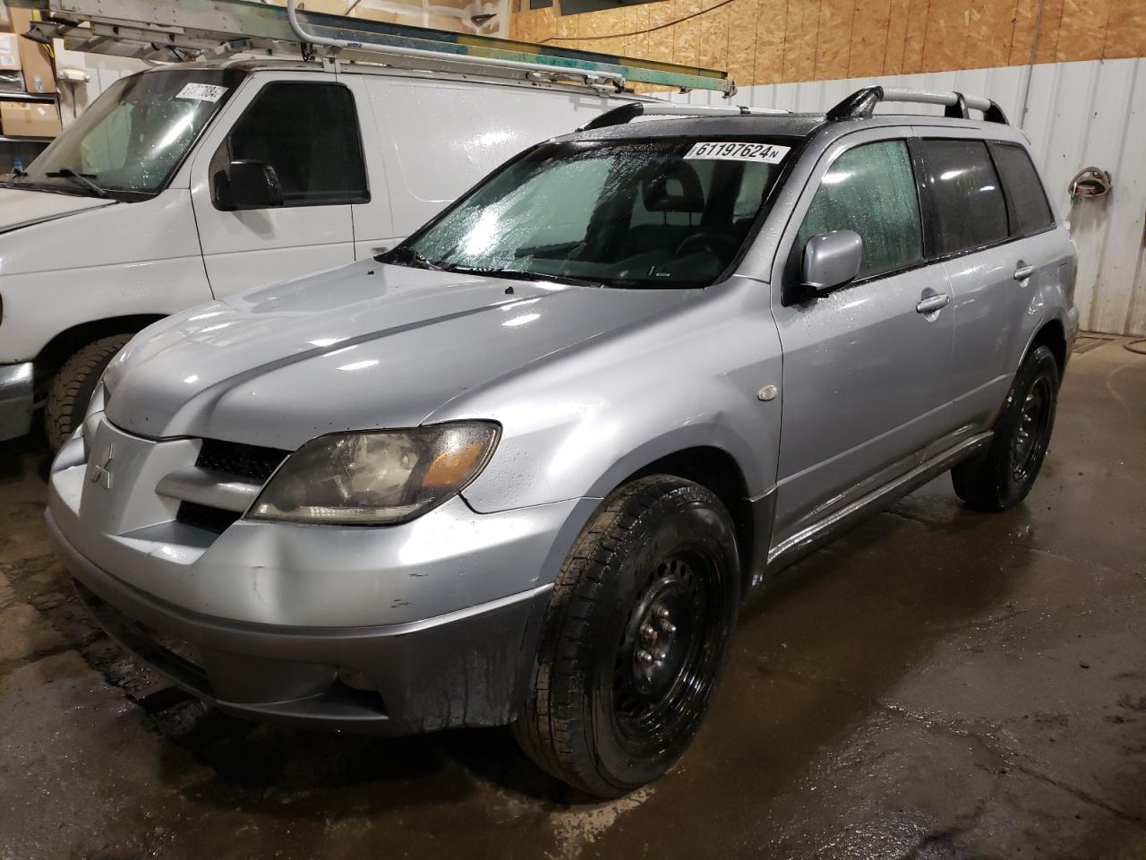 JA4LZ41F24U006372 2004 Mitsubishi Outlander Xls