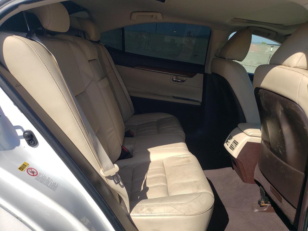 JTHBW1GG6H2136230 2017 Lexus Es 300H