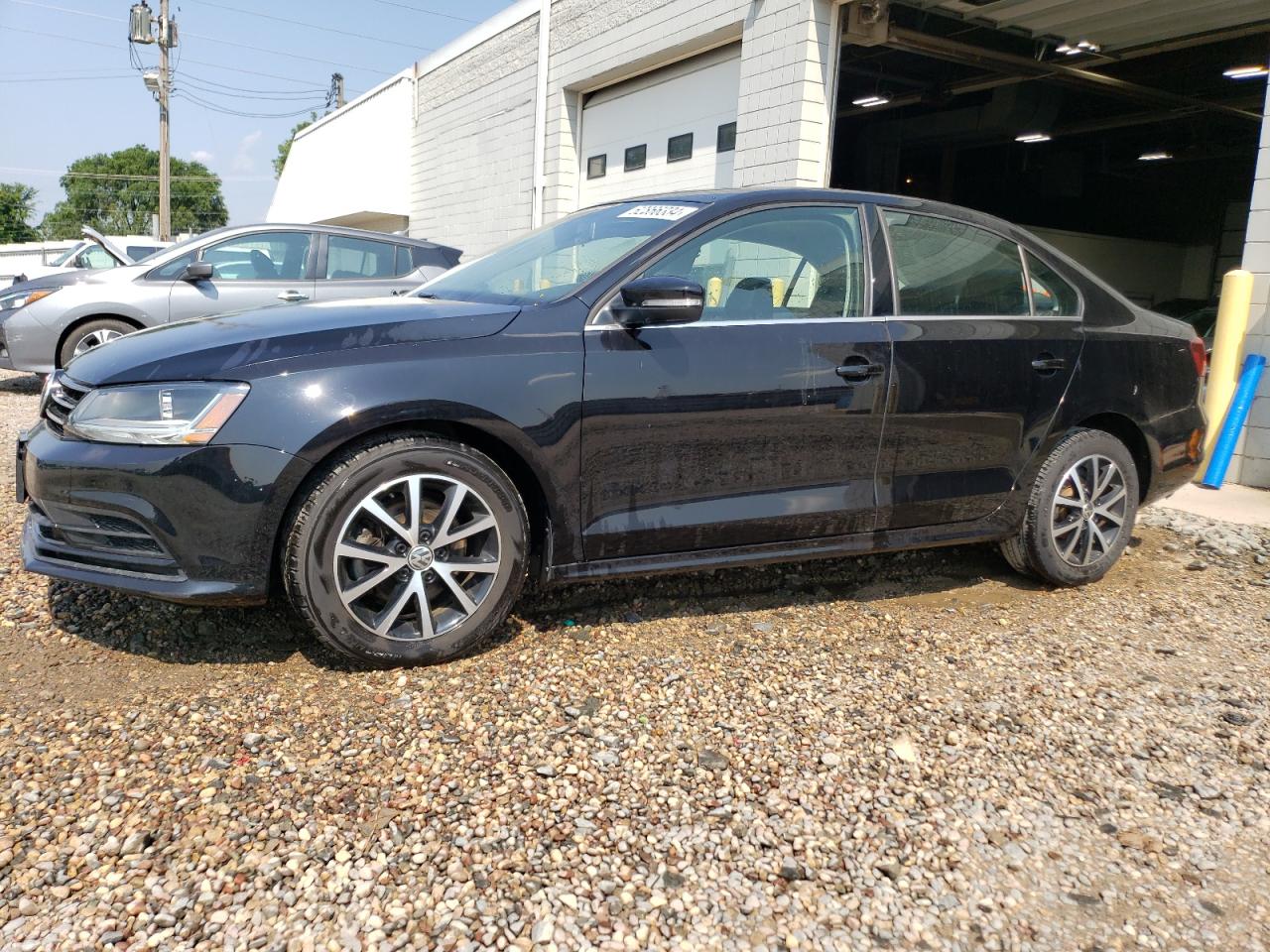 2017 Volkswagen Jetta Se vin: 3VWDB7AJ3HM245487