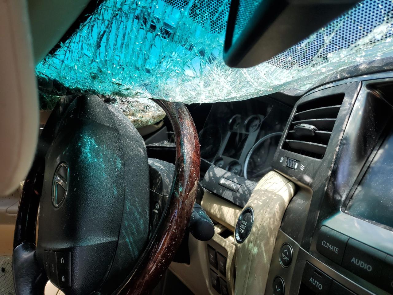 JTJHY7AX3B4070617 2011 Lexus Lx 570